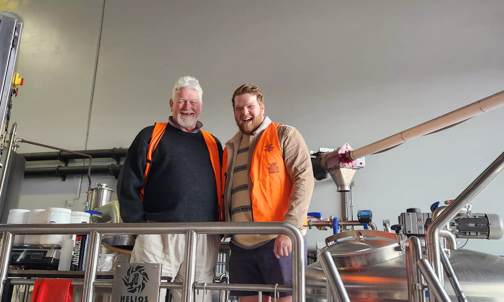 Brewery Tasting Experience Including Welcome Pot and Beer Paddle