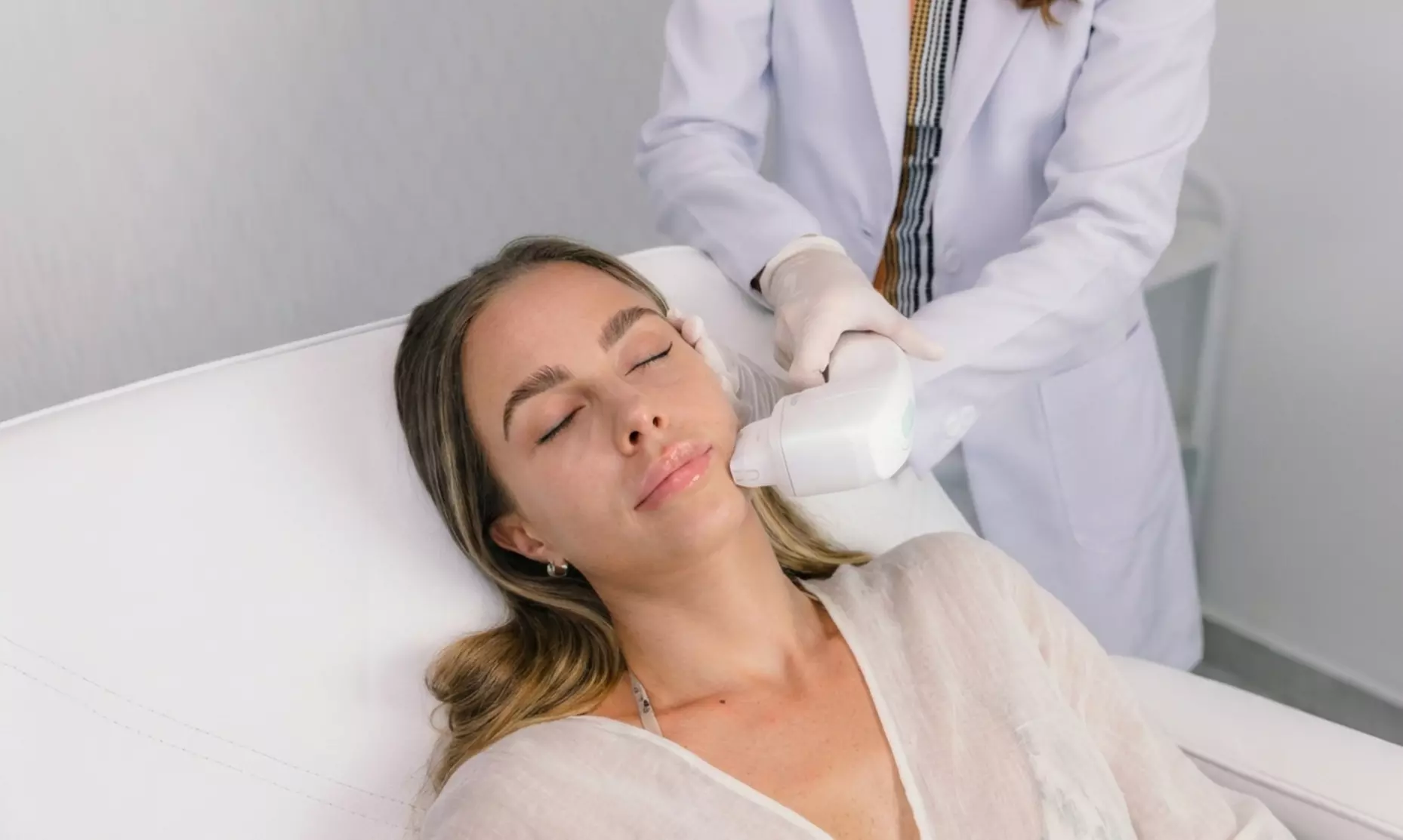 HIFU 7D en rostro, cuello o papada con opción a radiofrecuencia para 1