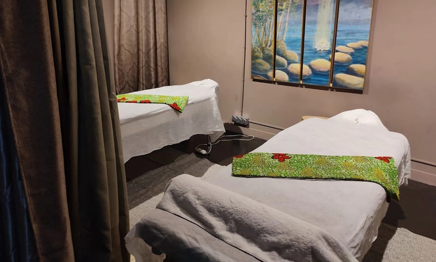Image 5: Électrostimulation avec Bodytechcenter : 1 à 6 séances de 20 min.
