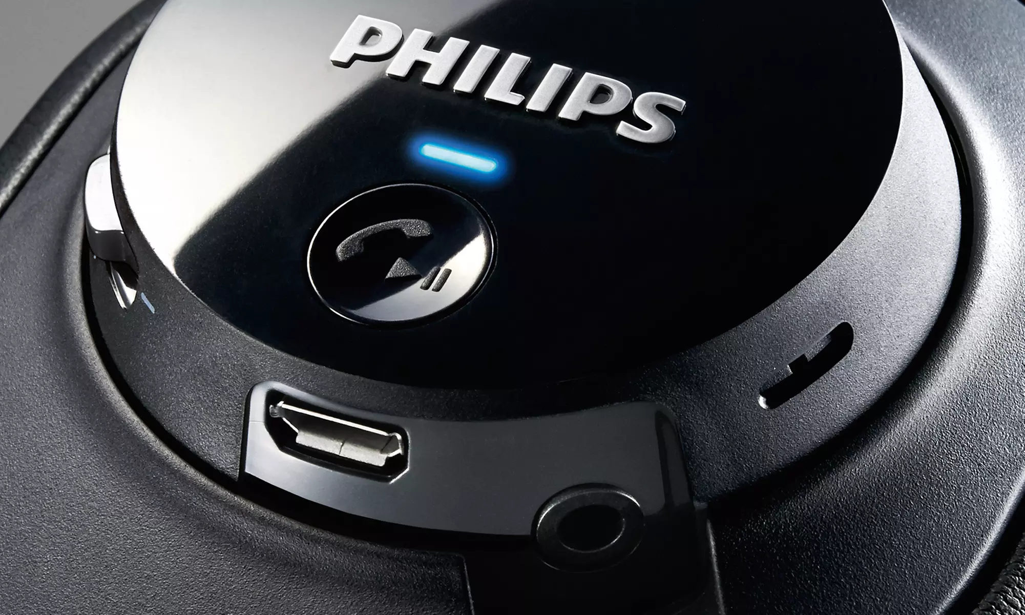 Philips Wireless Bluetooth Over-Ear Headphones - Second Medium