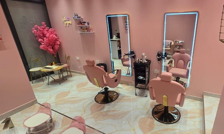 Wash, cut and blow-dry