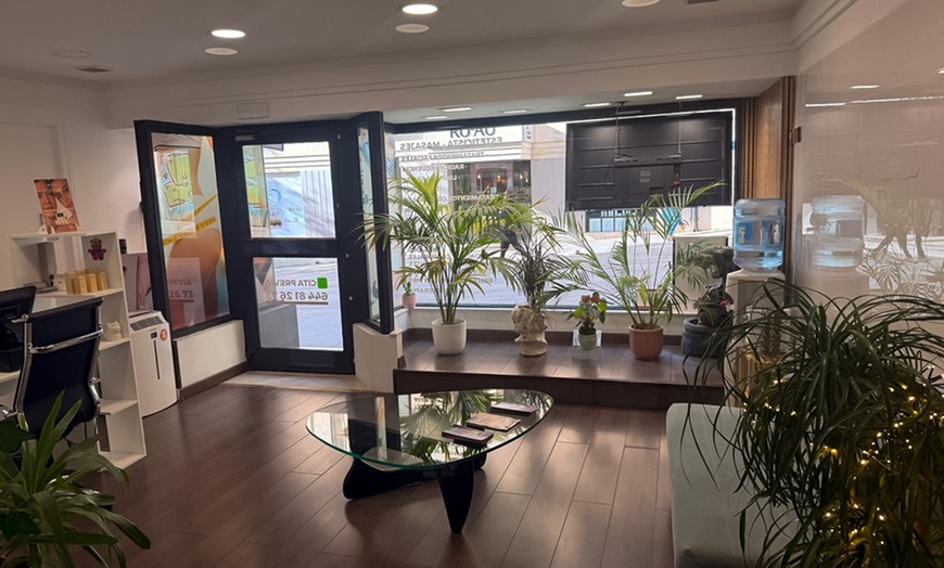 Image 3: Higiene facial con opción a extras o Dermapen con mascarilla facial