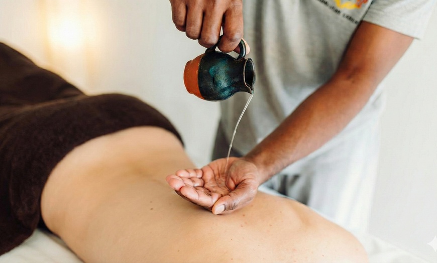 Image 4: Masaż świąteczny na olejku pomarańczowym lub ajurwedyjski Abhyanga