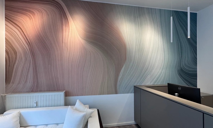 Image 2: 40 oder 60 Min. Kosmetisches Zahnbleaching für 1 Person