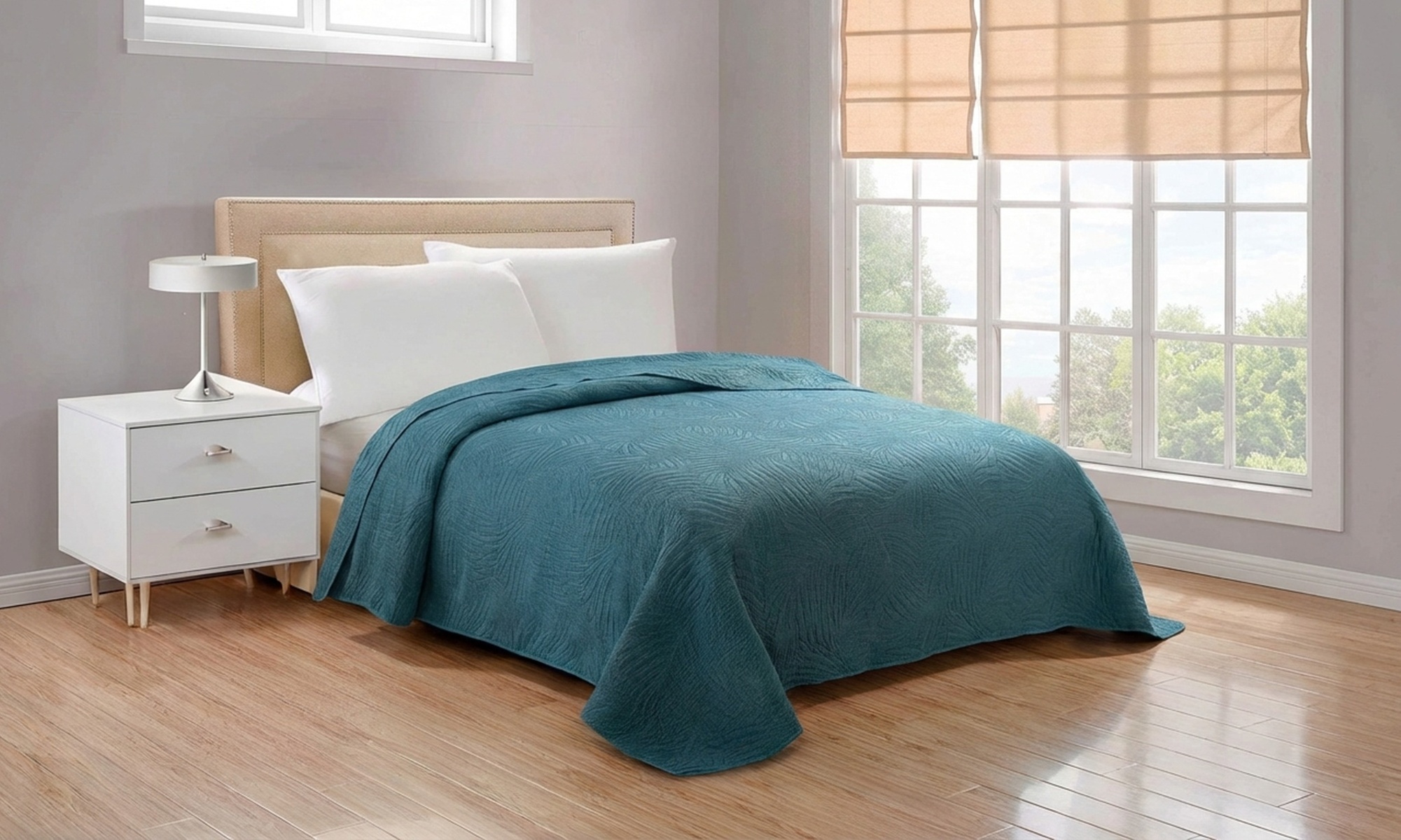 Couvre-lit en microfibre hypoallergénique 250 x 250 cm