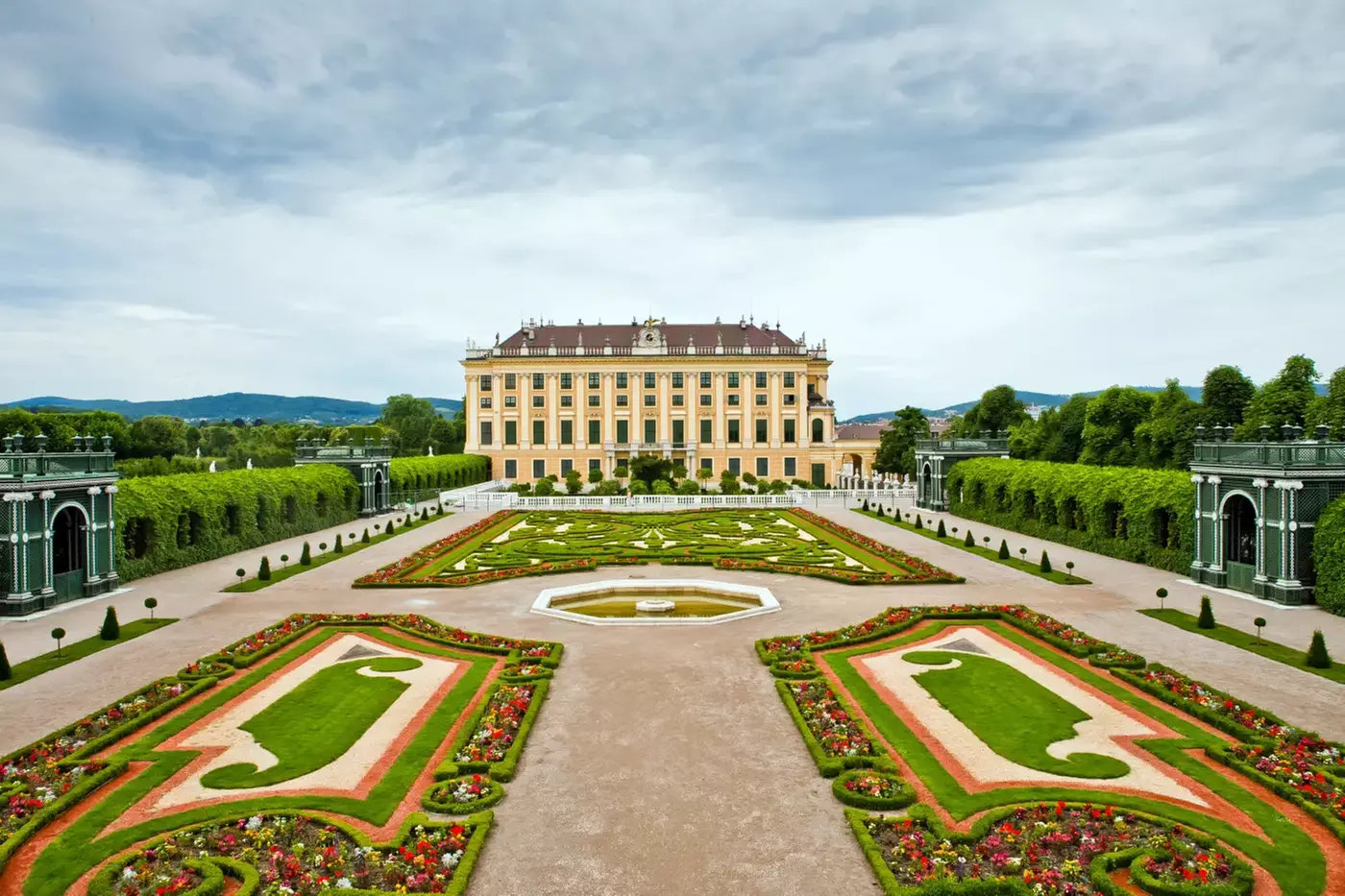 ✈8-Day Prague, Vienna, & Budapest Vacation from Great Value Vacations