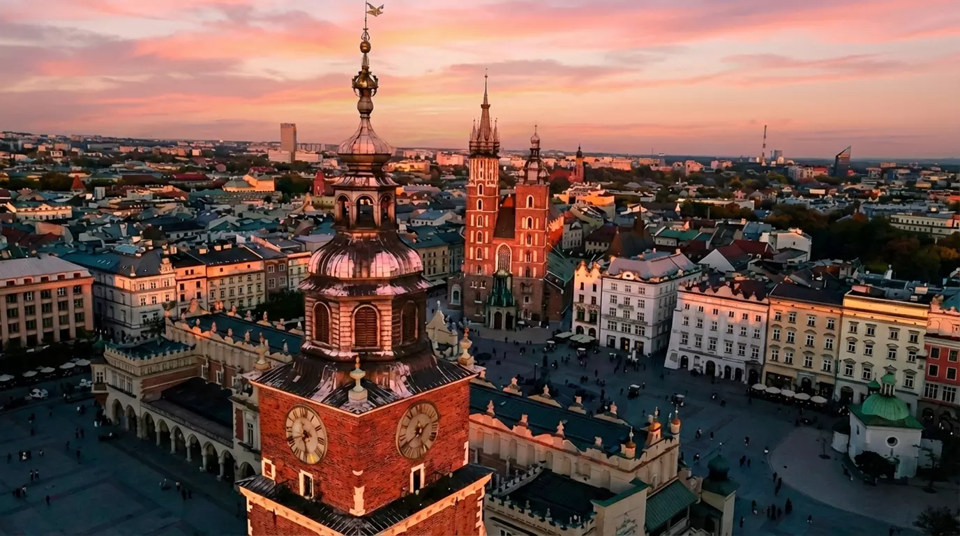 ✈ Krakow: 2, 3, Or 4 Nights with Stay and Flights