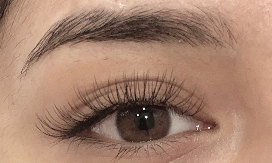 Image 12: Enhance Your Look with Classic Eyelash Extensions For a Stunning Eyes
