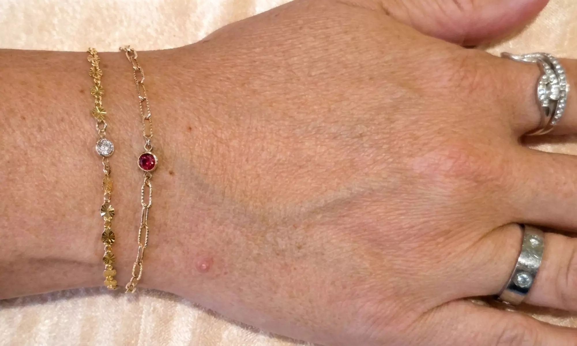 Get a Permanent Bracelet or Anklet for a Seamless Fit