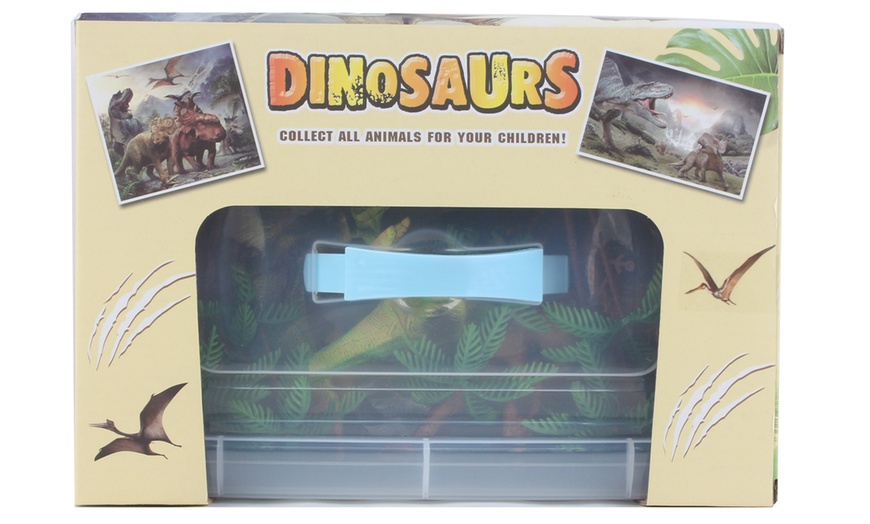 Image 8: Dinosaurs Play Set