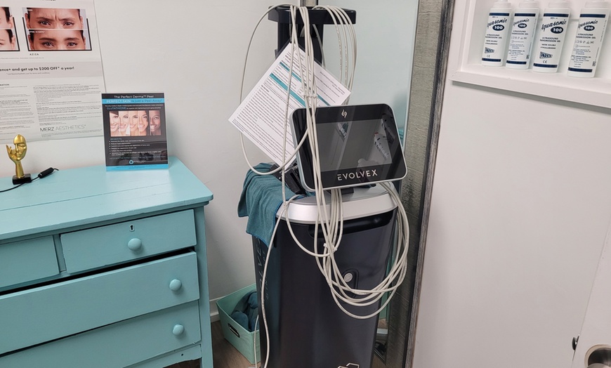 Image 6: Six or Ten Laser Hair Removal Sessions – Small, Medium, or Large Areas