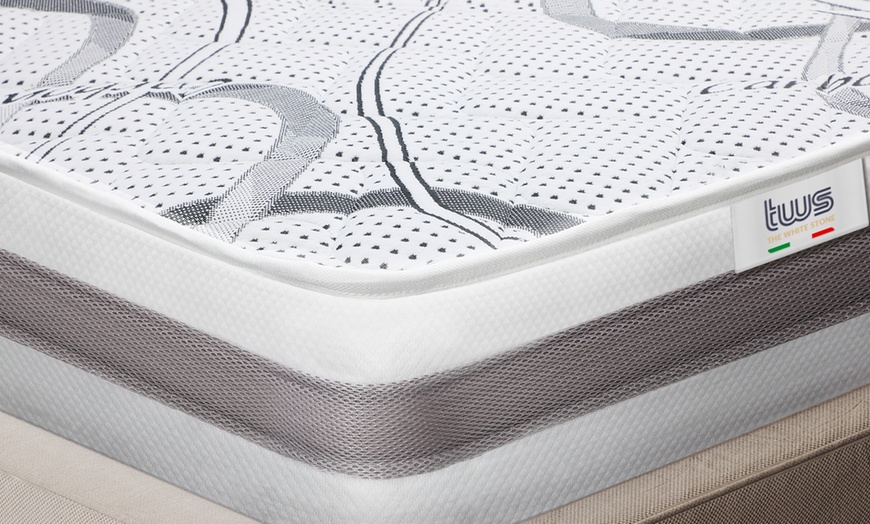 Image 4: Matelas en mousse expansée à l'eau The White Stone, 25 cm