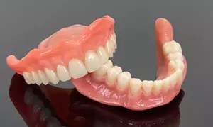 Prótesis Dental Acrílica completa en 1 o 2 arcadas con colocación, valoración y diseño para 1 persona al53%