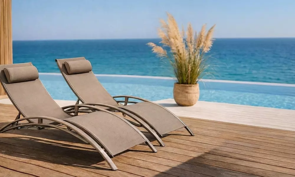 1 ou 2 transats "Vergara" de Kocoon avec pieds en acier