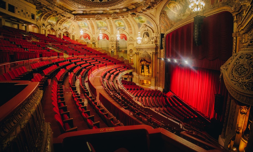 Image 3: The Chicago Theatre Tour - Up to 33% Off