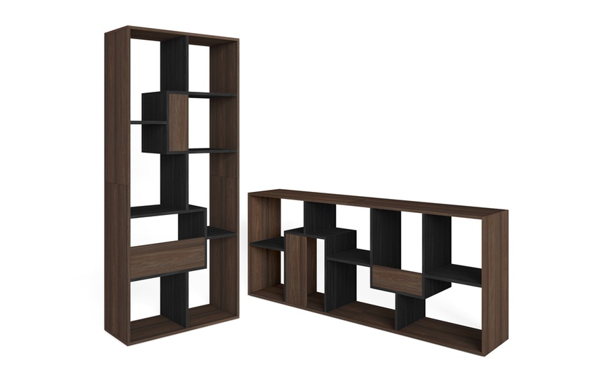 Image 53: Bibliothèque au design ludique