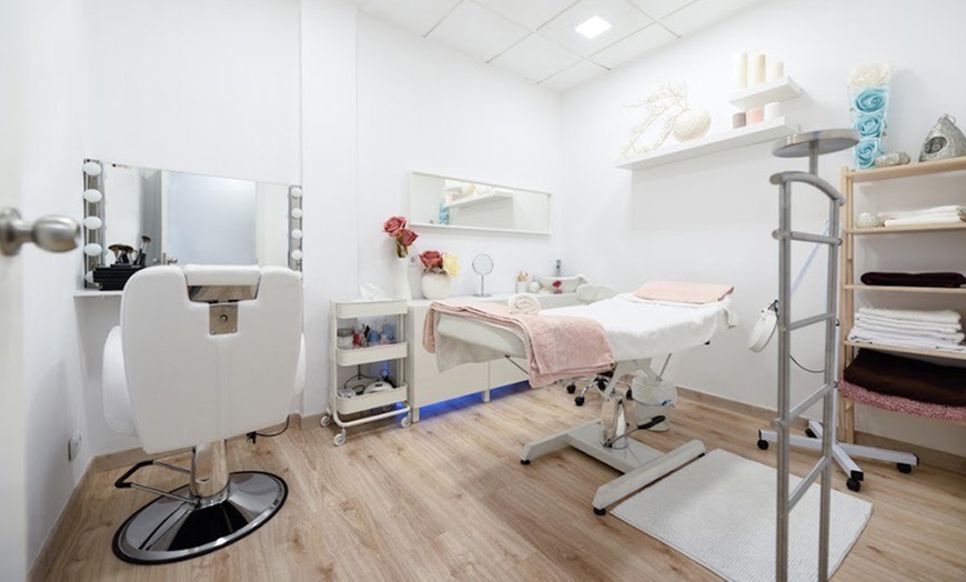 Image 2: Tratamiento de bronceado con caña de azúcar (DHA) unisex