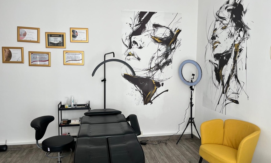 Image 2: Bis zu 60% Rabatt auf den Make-up – Permanent bei BEAUTYRA