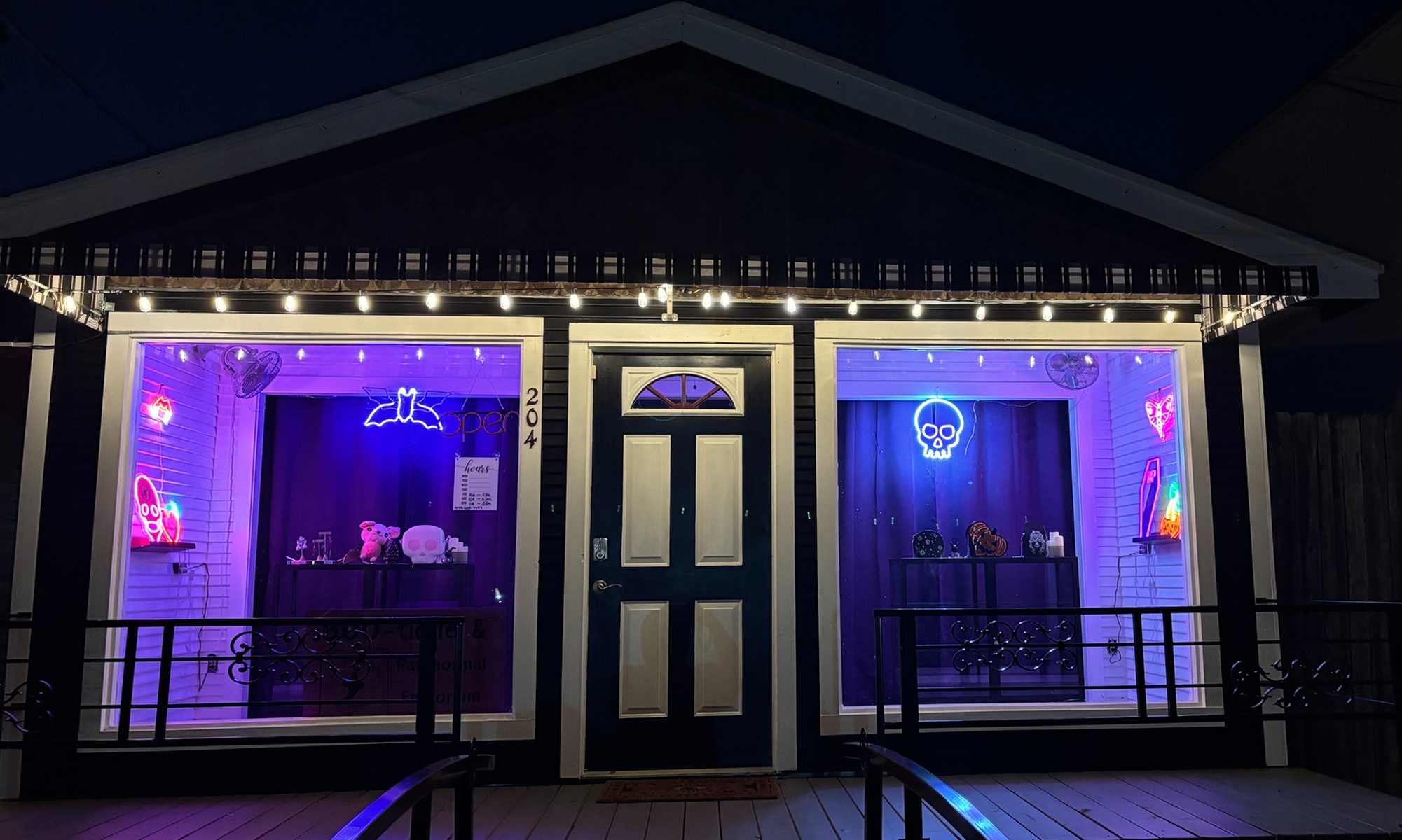 Discover the Secrets of Old Town Spring's 90-Minute Haunted Tour