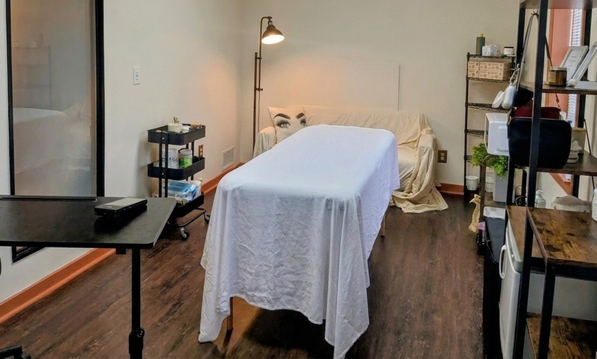 Image 7: Up to 43% Off on Sugaring at Sugared Touch