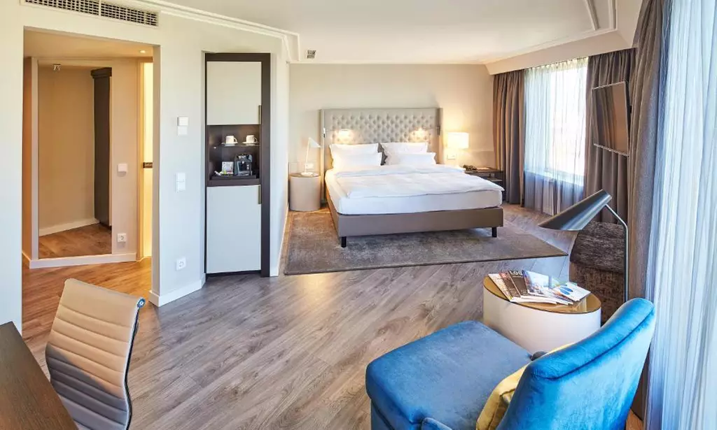 Düsseldorf: 2–3 Nächte inkl. Frühstück und Spa