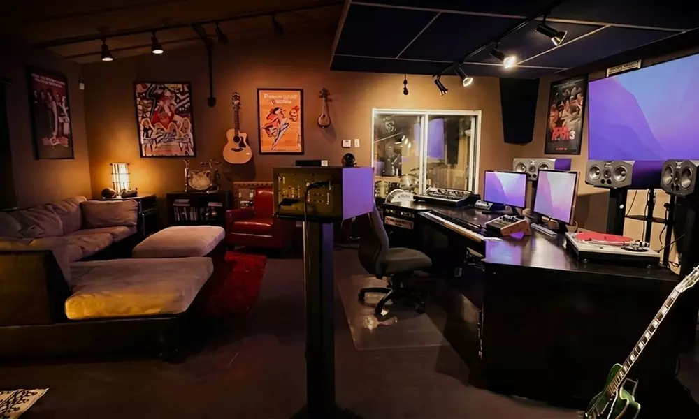 Music Lessons Memberships: Piano, Voice & Production