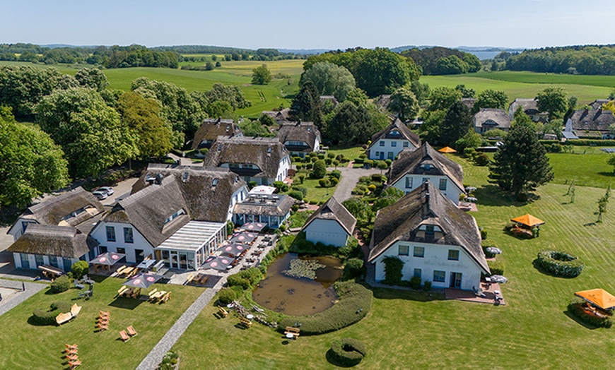 Image 3: Rügen: Ab 2 ÜN HP für 2 im Landhotel Kastanienallee + Wellness-Rabatt