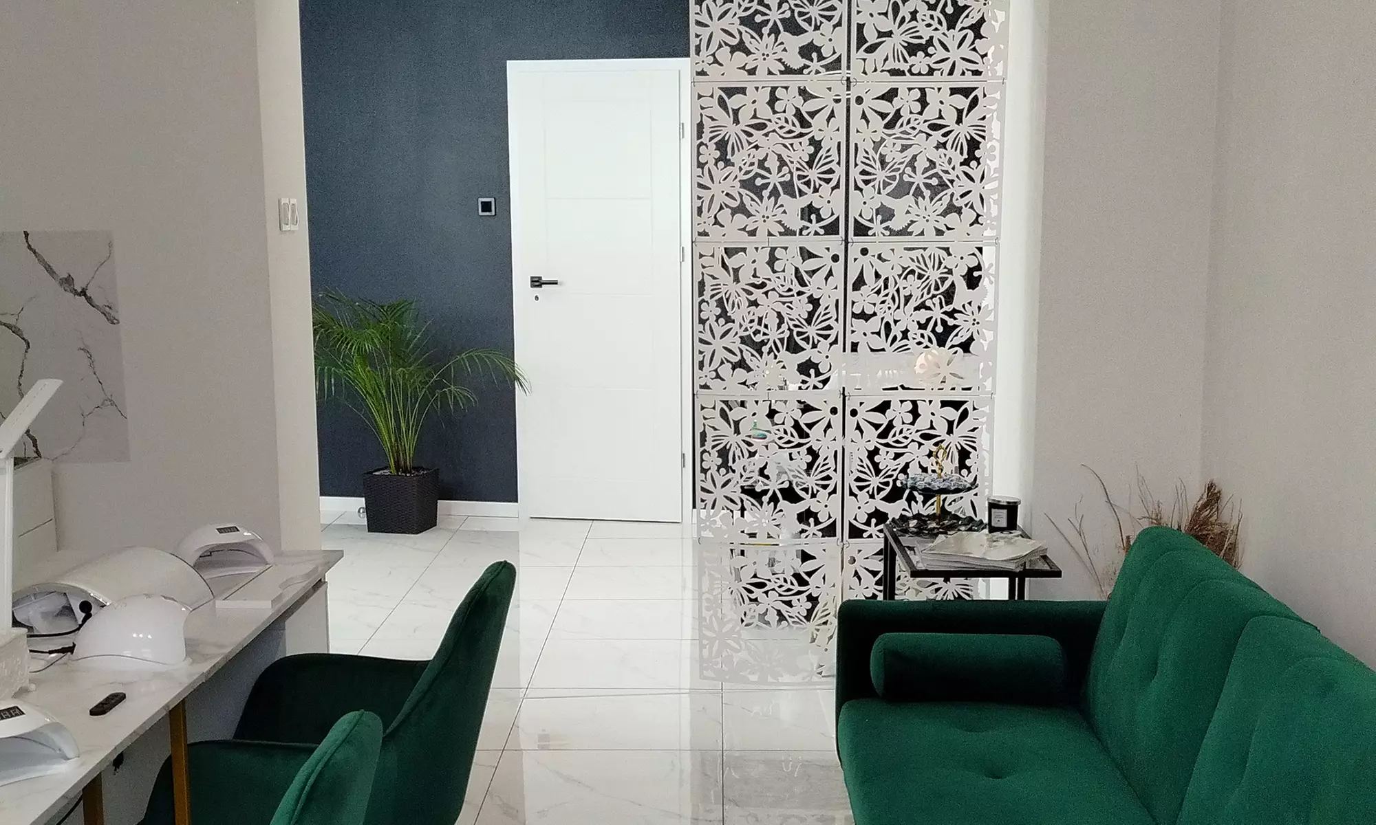 Do 40% zniżki na: Laserowy peeling węglowy w firmie Chwila dla Ciebie - Image 4