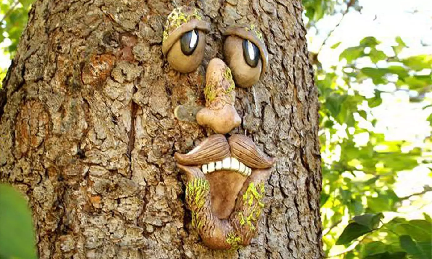 LakeForest Tree Faces Decor Funny Old Man Tree Hugger Bark Ghost Face Decoration