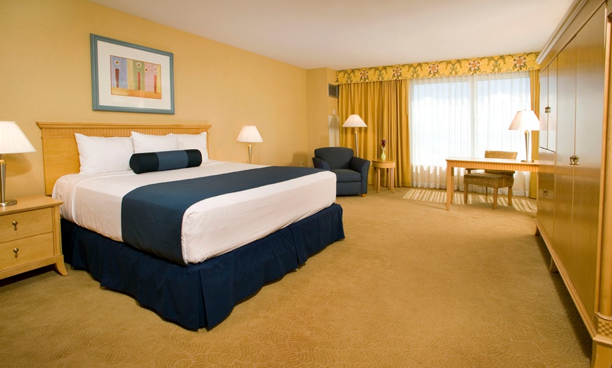 Image 5: Resort Hotel in Atlantic City With Casino, Dining & Oceanfront Fun  