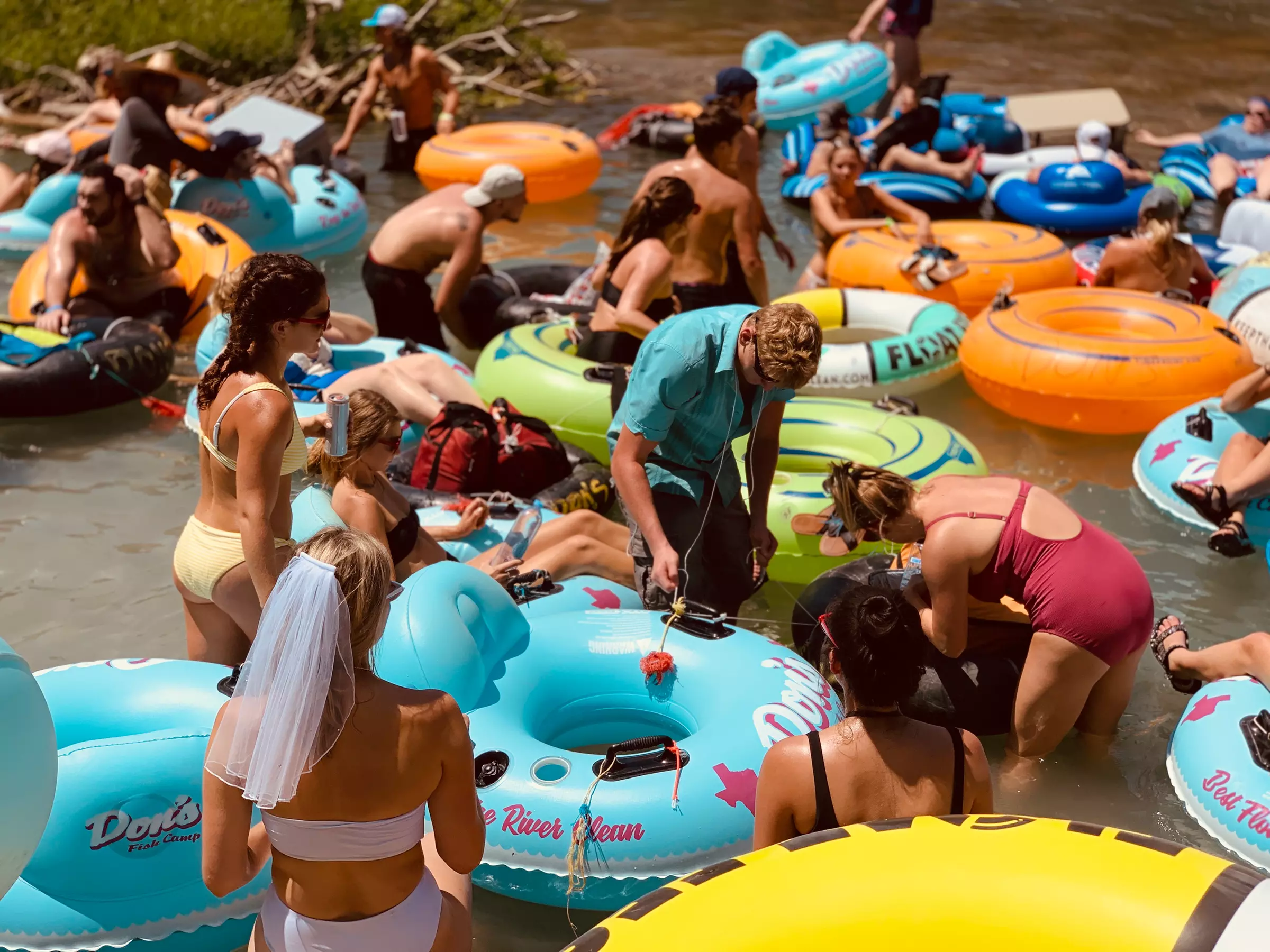 River Tubing Adventure with Transportation – San Marcos River