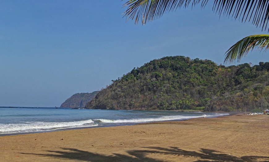 Image 10: ✈ 3-Nt All-Incl. Costa Rica Trip with Air & Car from Travel by Jen