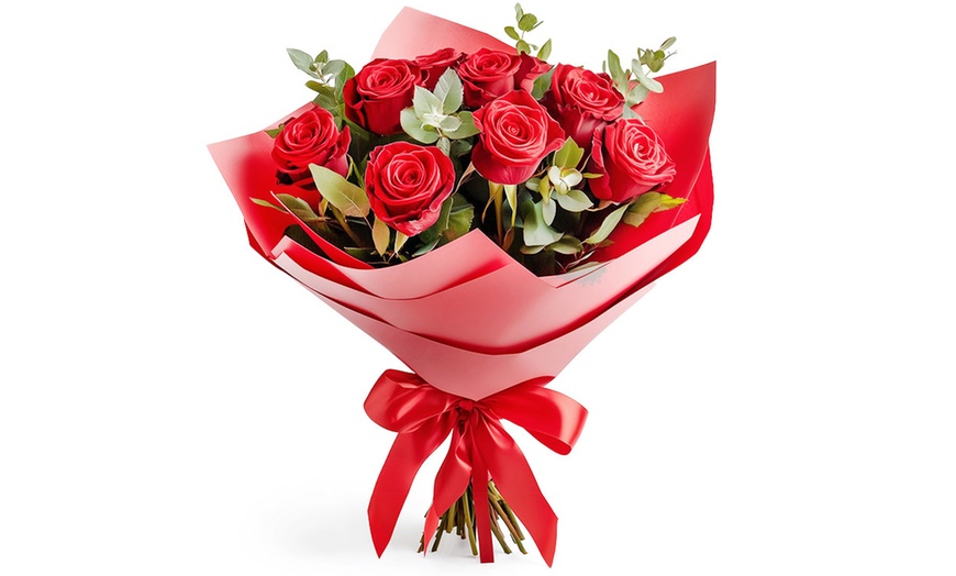 Image 2: Poczta Kwiatowa®: bukiety z bombonierką – dostawa w całej Polsce