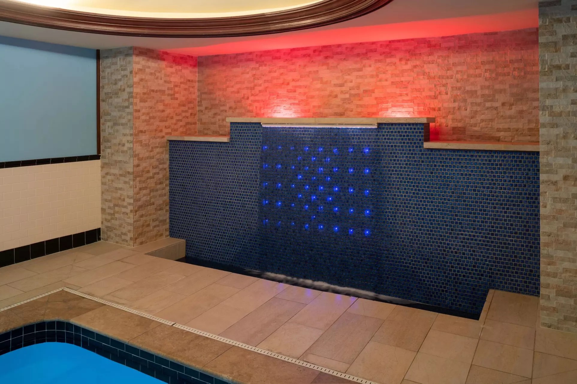Stay in Austin, TX with Elegant Charm & Prime Downtown Location