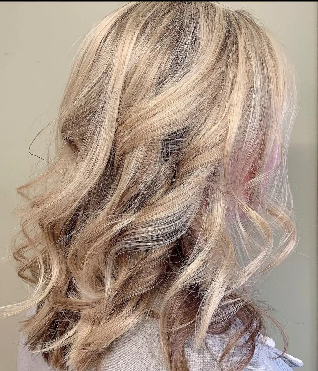 Transform Your Look with Women's & Men's Haircut