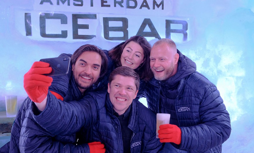 Image 3: Skip the Line Tickets to Icebar Amsterdam Including 3 Drinks!