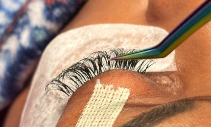 Image 9: Get Full Lashes with a Cluster, Hybrid, Volume or Angel Set 