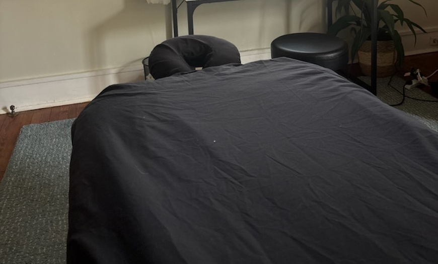 Image 2: Rejuvenate with a 60 or 90-Minute Deep Tissue Massage with Oil