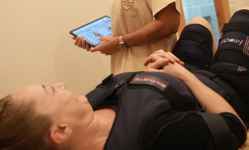 Image 6: 2, 4 u 8 sesiones de 30 minutos de Body Sculpt en cuerpo entero