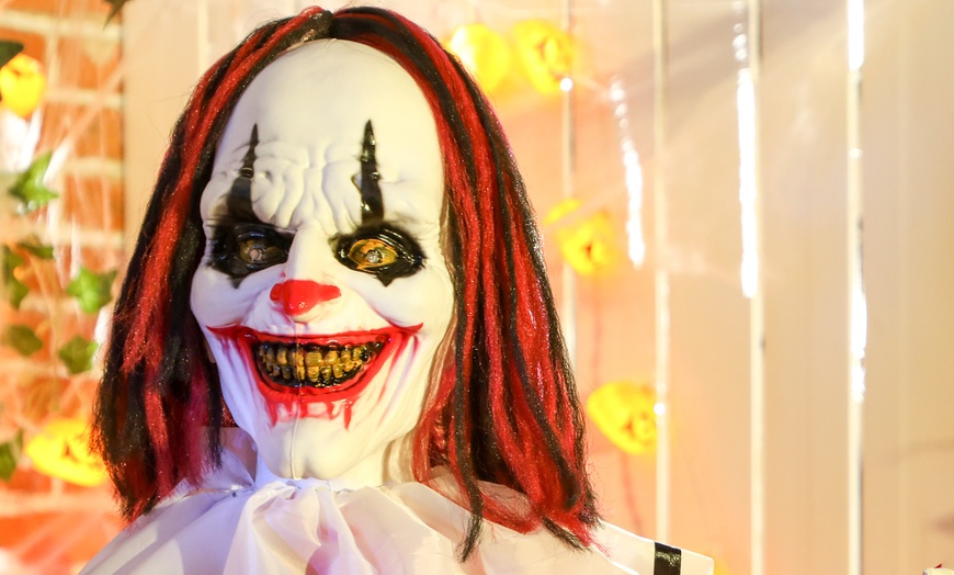 Image 10: Outsunny Voice Activated Halloween Animatronics Witch