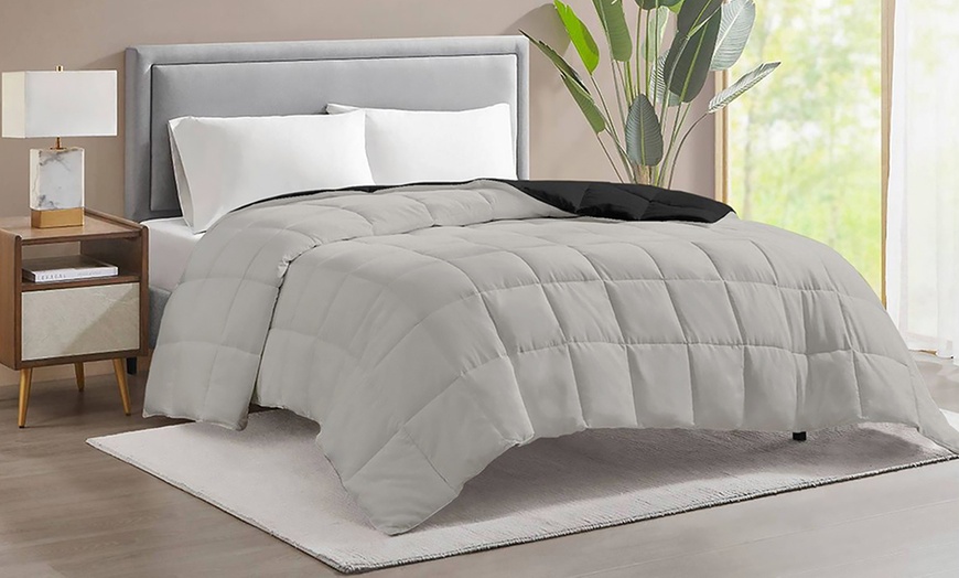 Image 8: Piumino in microfibra