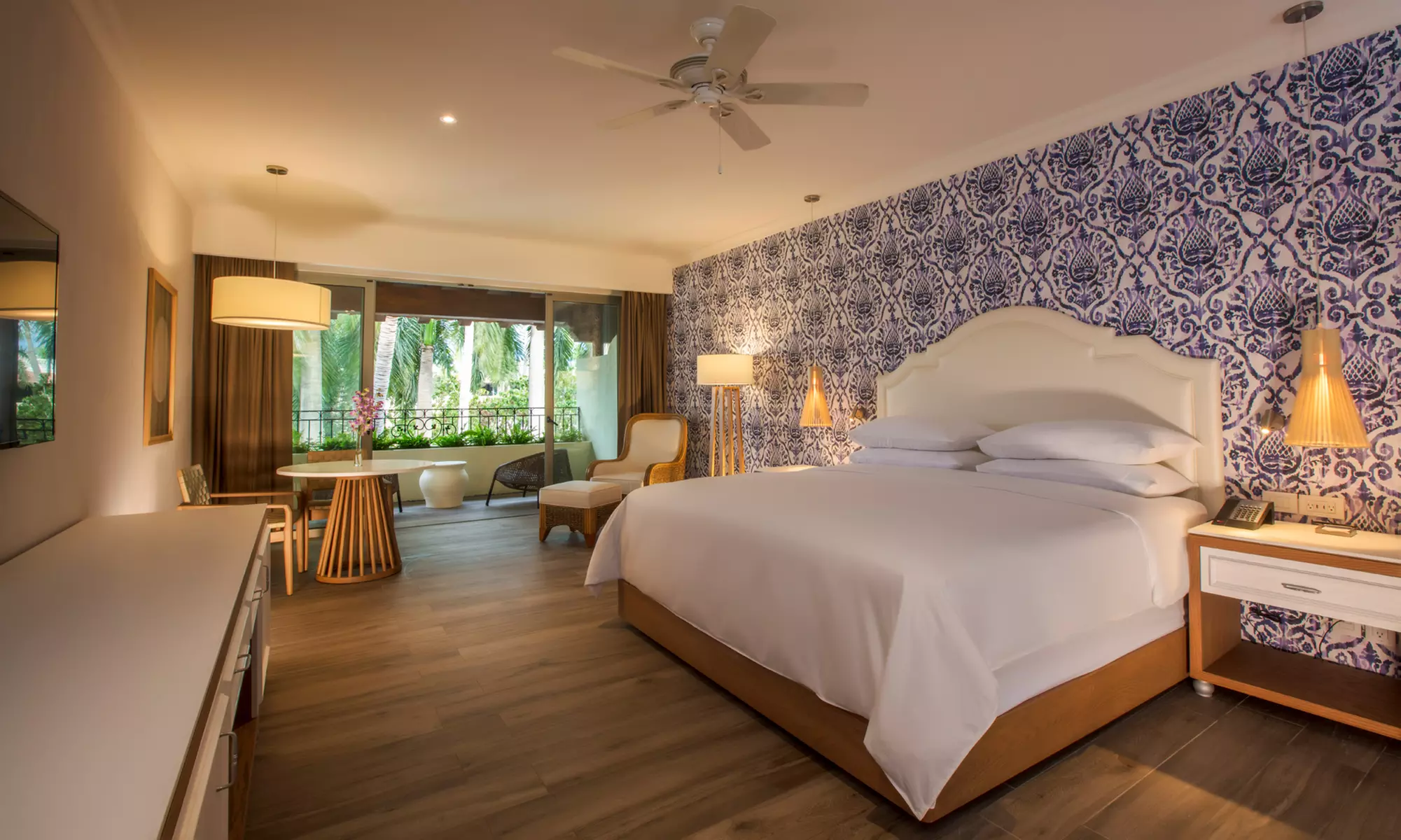 ✈3 or 5 Nt All-Incl. Hacienda at Krystal Grand PVR from Travel by Jen