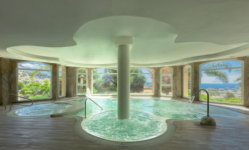 Image 4: Circuito spa y masaje facial japonés para 1 o 2 personas 