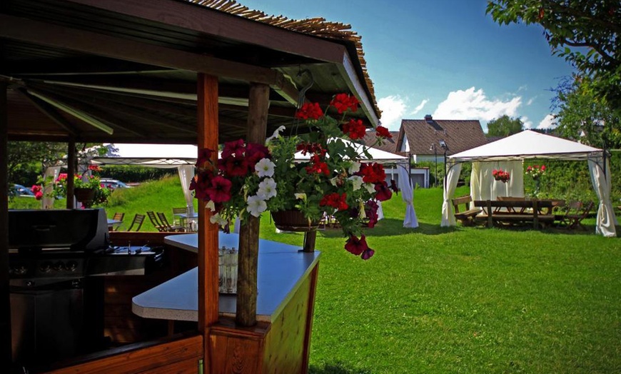 Image 15: Foresta Nera: 2, 3 o 5 notti con mezza pensione e Spa per 2