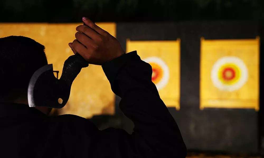 Feel the Rush with 5, 10 or 15 Axe Throws at One Degree Cafe