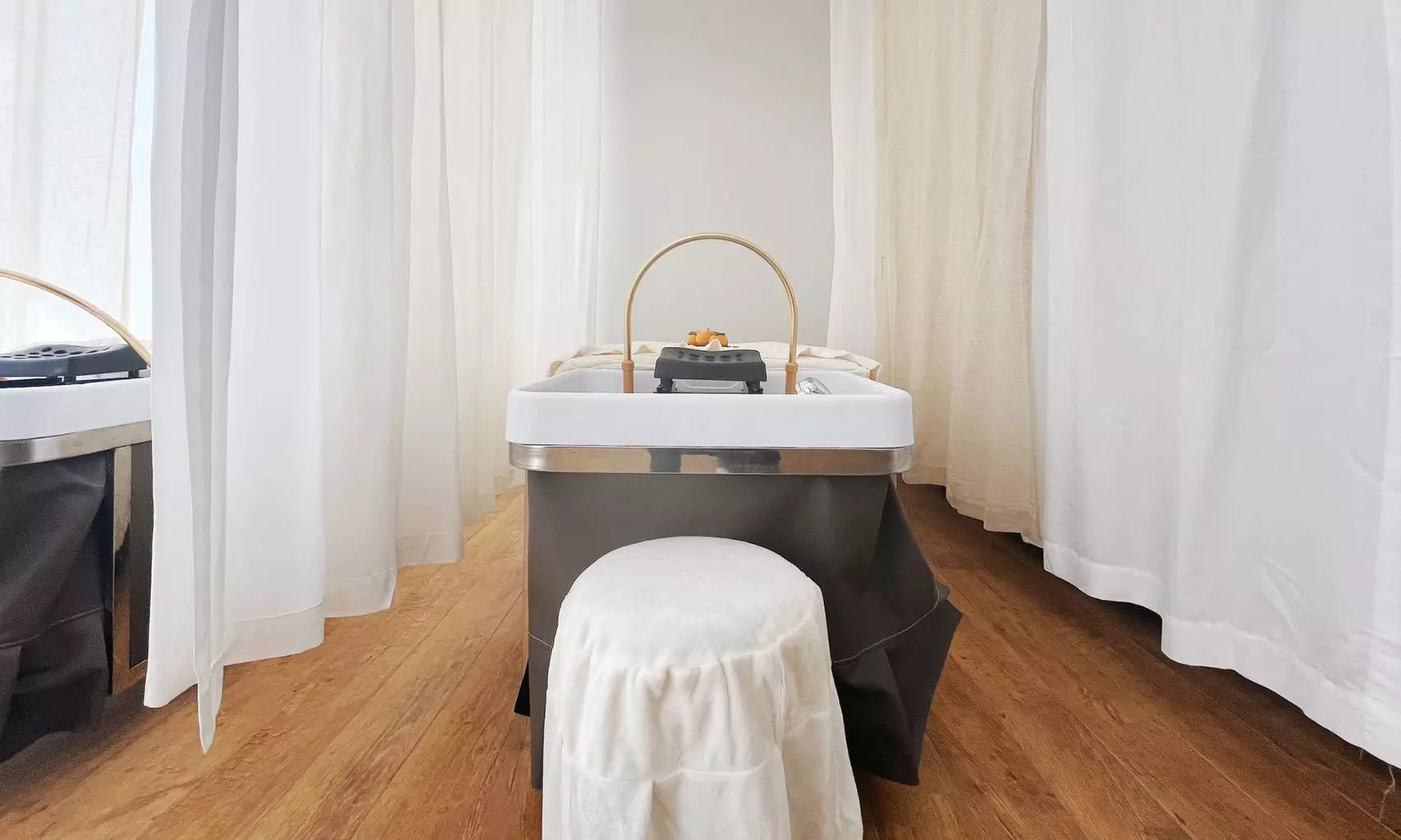 Dans un havre de paix : massage, hammam, gommage ou spa capillaire