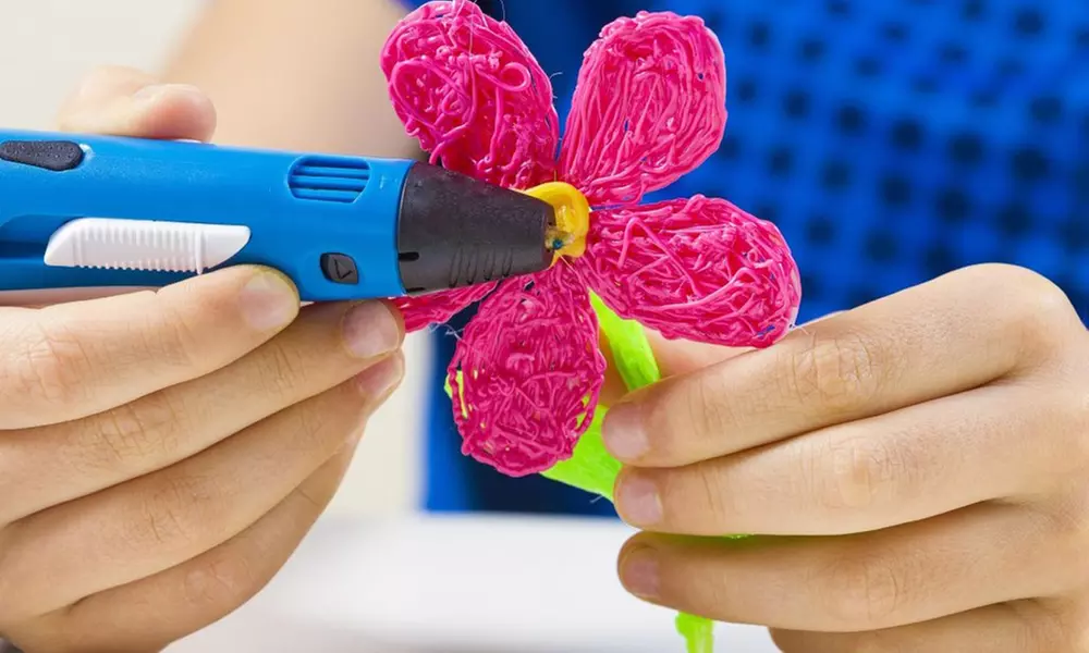 Penna 3D con schermo LED e filamento PLA