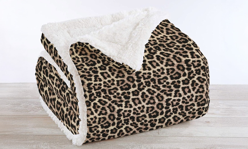 Image 31: Manta Sherpa suave y cálida