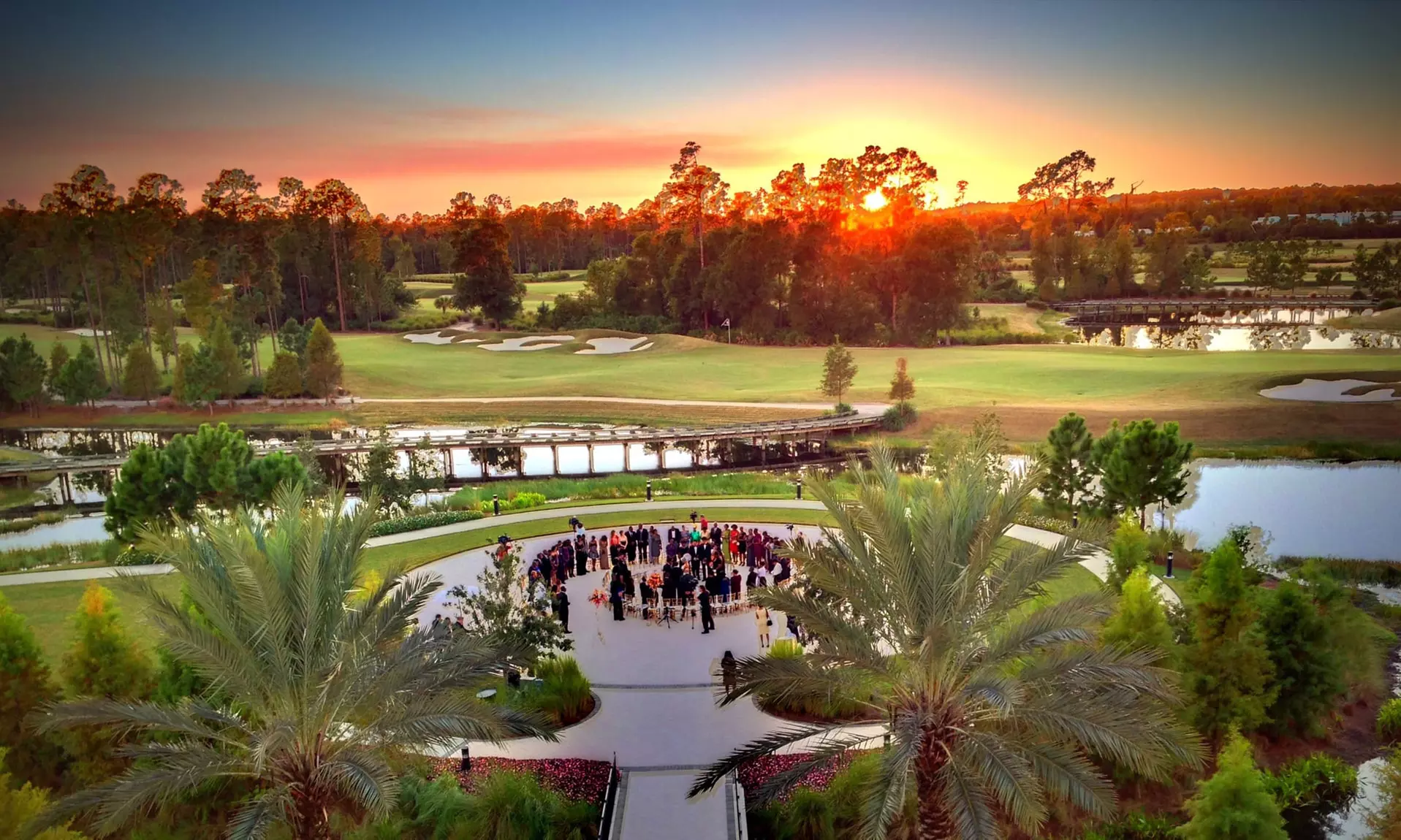 Luxury 5-Star Resort in Bonnet Creek with Disney Perks & Pools