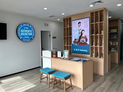 Choice of One Head Spa Treatment or One Facial + Herbal Energy Back Treatment - Toudaotang Head Spa and Wellness